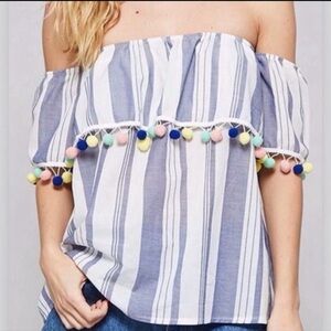 Promesa Pom Pom off the shoulder top, size large, EUC, summer, colorful, EUC